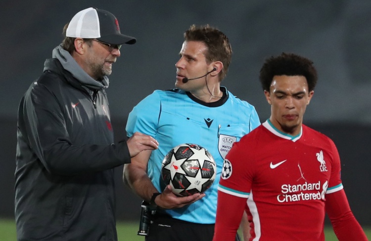 2025全国射击总决赛在杭州鸣枪，首金项目10米气手枪混合团体河南组合问鼎