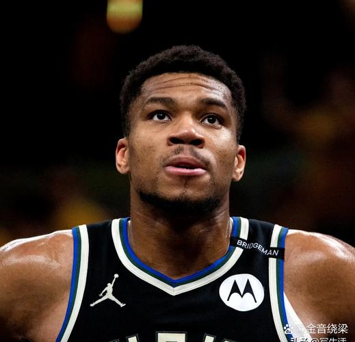 NBA常规赛：勇士胜猛龙