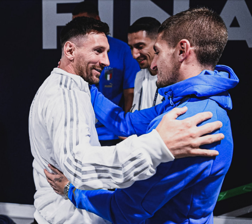 转会市场风云再起！萨拉赫或赴沙特联赛，拜仁豪门相中英格兰新星