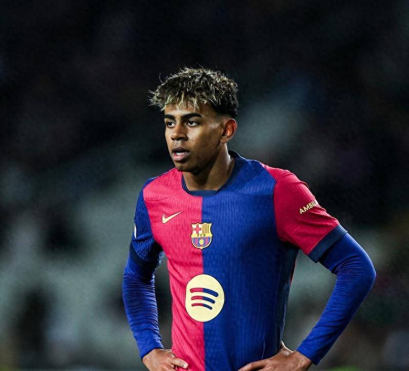 德国2-0客胜卢森堡，沃尔特马德梅开二度，萨内送助攻