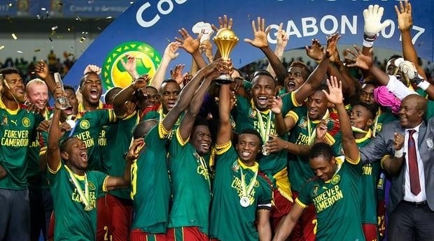 U17世界杯法国vs哥伦比亚现大规模群殴，球员家长均参与其中